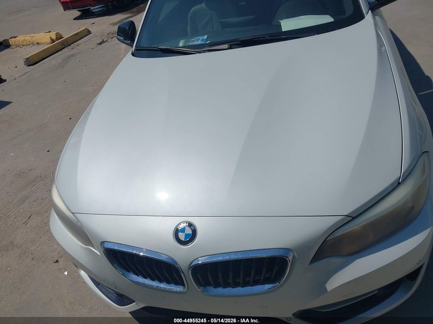 2014 BMW 2er VIN WBA1F5C59EV255972 IAAI salvage auction — WATER/FLOOD, Original (Texas), sold $2,100 on 2026-07-23 (photo 6)