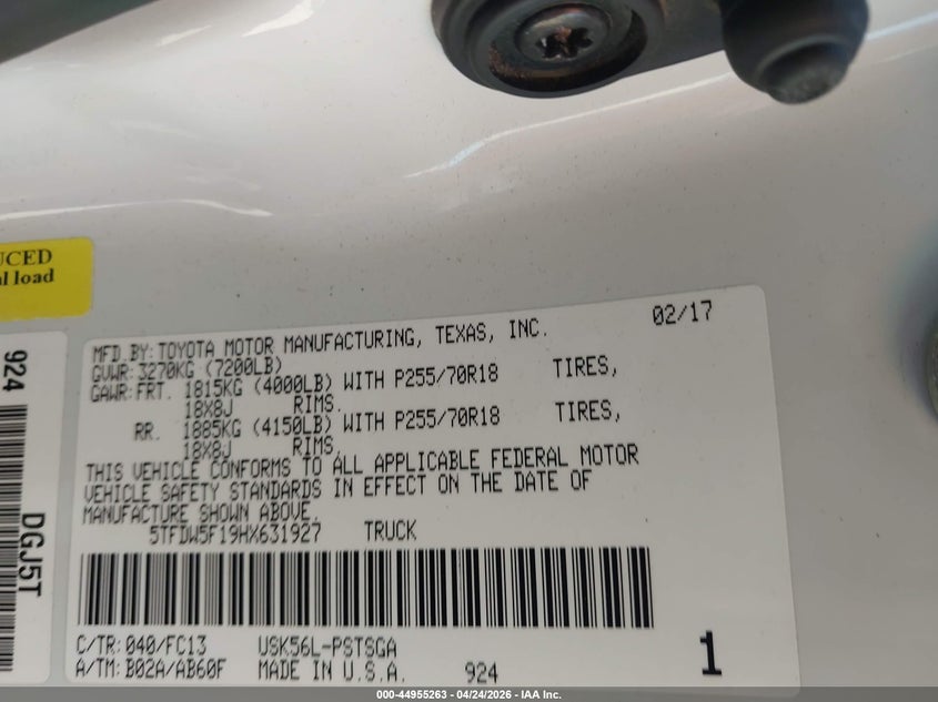 2017 Toyota Tundra VIN 5TFDW5F19HX631927 IAAI salvage auction — RIGHT SIDE, Salvage Title, sold $11,200 on 2026-07-21 (photo 9)