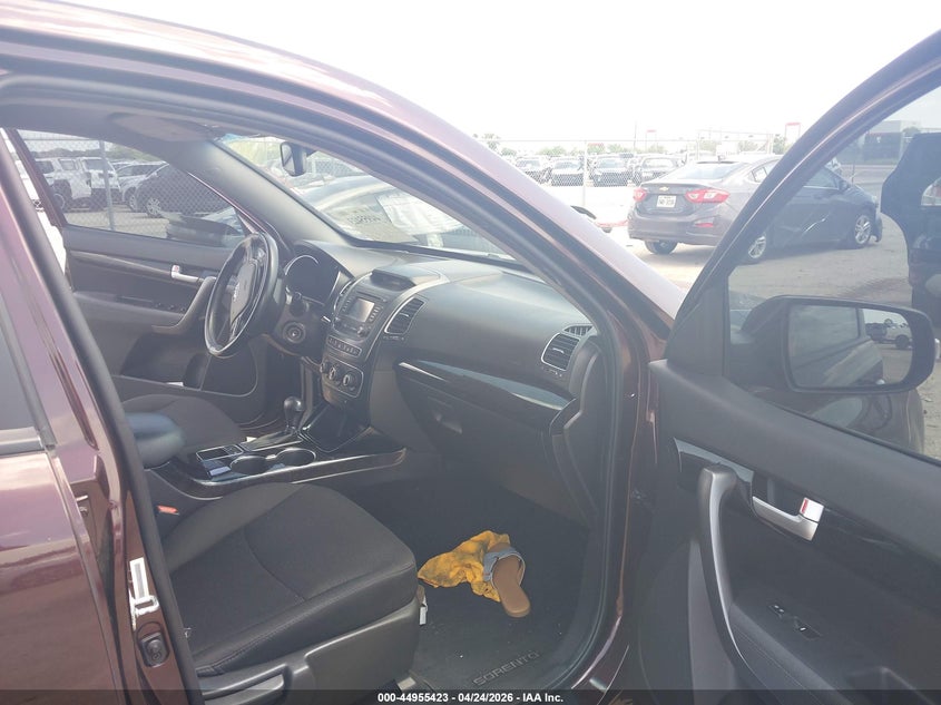 2015 Kia Sorento VIN 5XYKT4A62FG622788 IAAI salvage auction — RIGHT FRONT, Salvage (Texas), sold $1,050 on 2026-07-21 (photo 5)