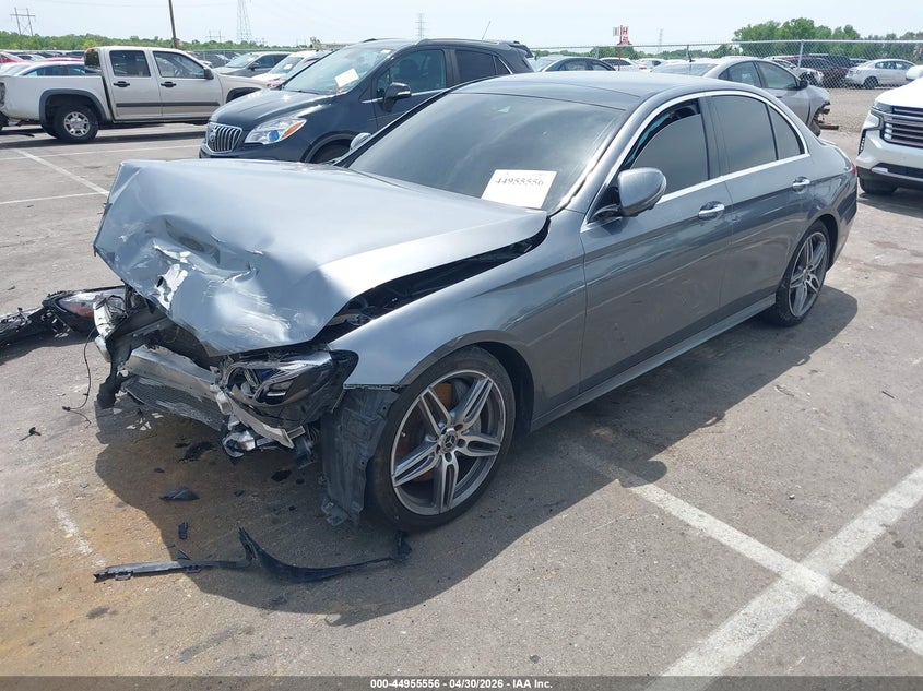 2019 Mercedes-benz E-klasse VIN WDDZF4JBXKA493847 IAAI salvage auction — FRONT END, Salvage (Idaho), sold $3,150 on 2026-08-01 (photo 2)