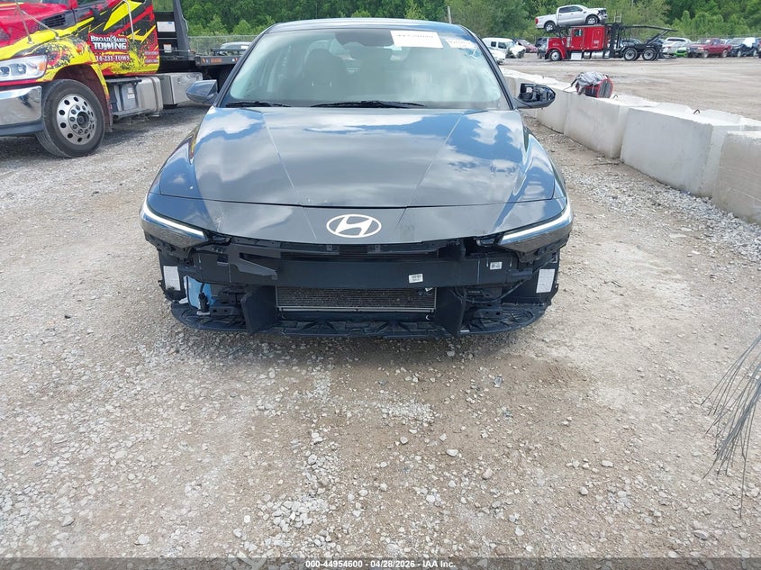 2025 Hyundai Elantra VIN KMHLL4DG0SU899114 IAAI salvage auction — FRONT END, Salvage Title, sold $4,900 on 2026-07-29 (photo 6)