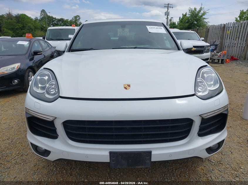 2017 Porsche Cayenne VIN WP1AE2A2XHLA71295 IAAI salvage auction — UNKNOWN, Salvage Title, sold $11,050 on 2026-07-13 (photo 6)