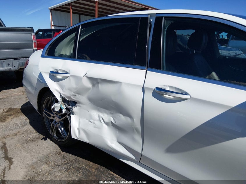 2017 Mercedes-benz E-klasse VIN WDDZF4JB3HA140679 IAAI salvage auction — RIGHT SIDE, Original (Texas), sold $8,500 on 2026-07-08 (photo 6)