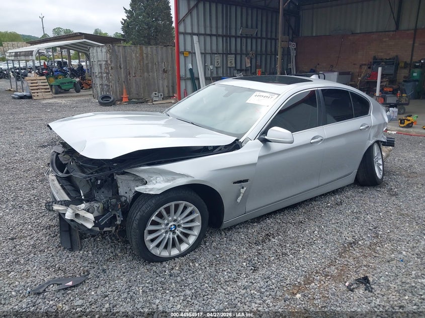 2013 BMW 5er VIN WBAFR7C57DC823218 IAAI salvage auction — FRONT & REAR, Salvage (Georgia), sold $400 on 2026-08-02 (photo 2)