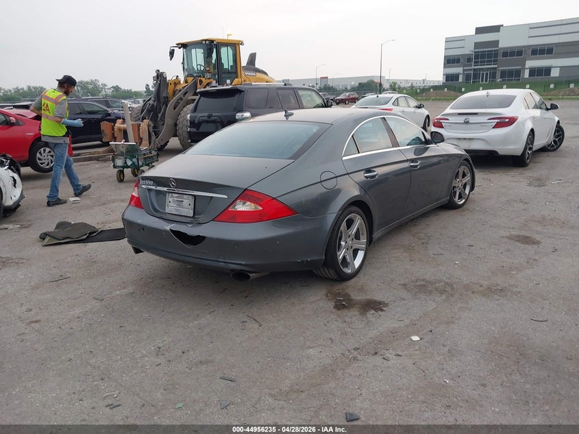 2008 Mercedes-benz Cls-klasse VIN WDDDJ72X38A133817 IAAI salvage auction — LEFT FRONT, Salvage (Texas), sold $550 on 2026-07-21 (photo 4)