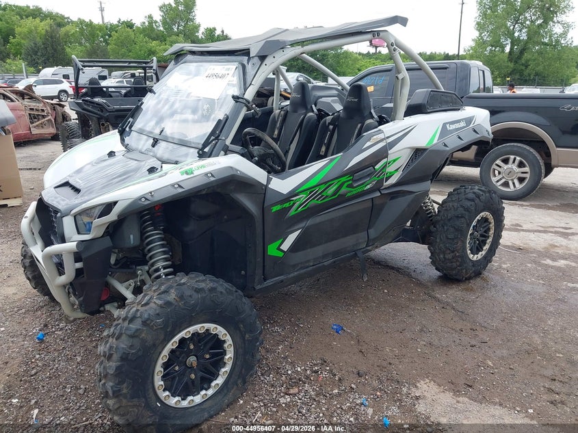 2024 Kawasaki Teryx VIN JKARFCD11RB503218 IAAI salvage auction — FRONT END, Clear (Oklahoma), sold $3,800 on 2026-07-08 (photo 2)