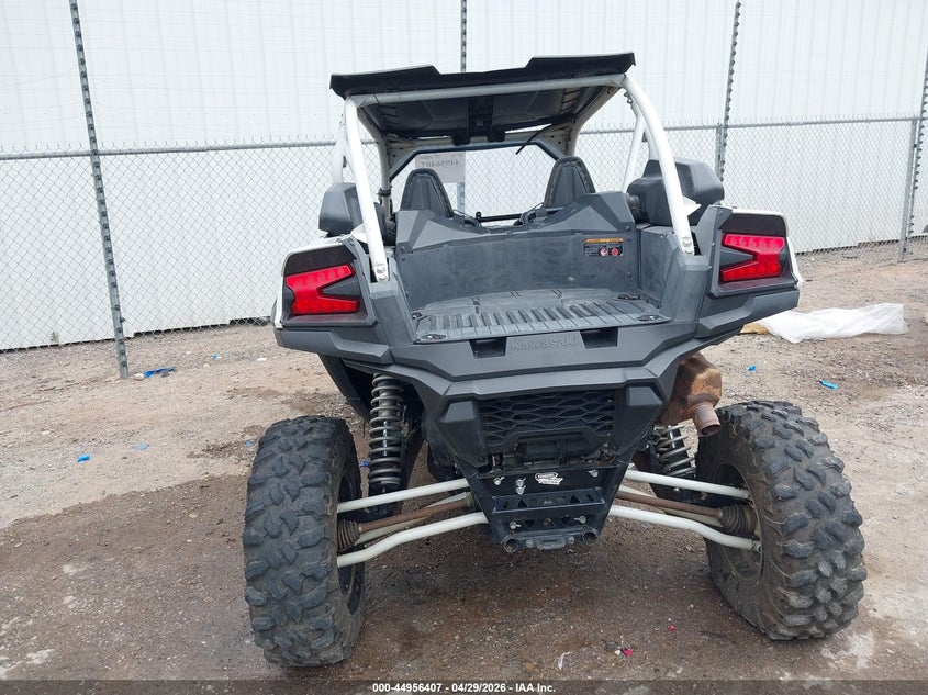 2024 Kawasaki Teryx VIN JKARFCD11RB503218 IAAI salvage auction — FRONT END, Clear (Oklahoma), sold $3,800 on 2026-07-08 (photo 6)