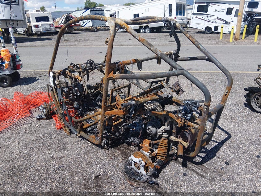2026 Polaris Rzr VIN 3NSA5F875TH175945 IAAI salvage auction — TOTAL BURN, Salvage Title, sold $25 on 2026-07-09 (photo 3)