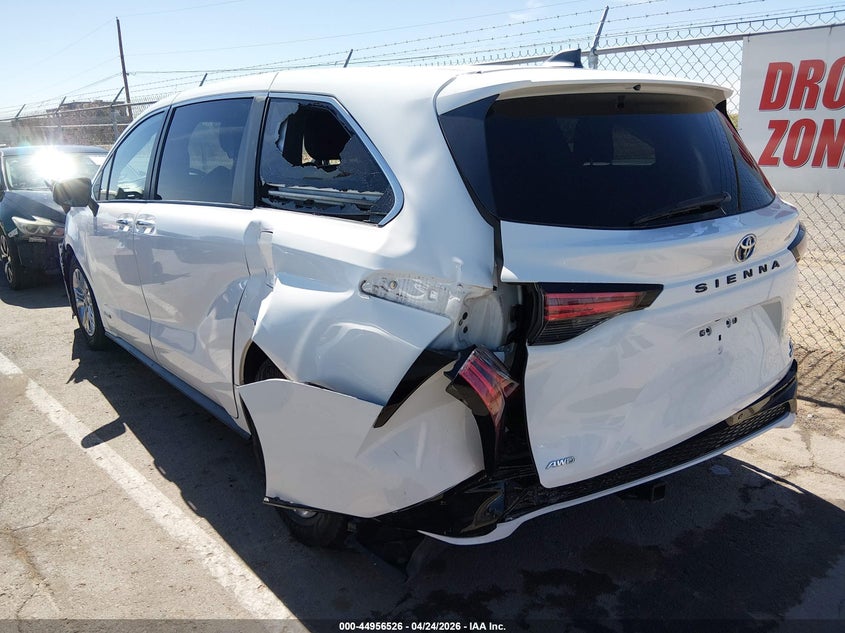 2021 Toyota Sienna VIN 5TDXSKFC8MS002829 IAAI salvage auction — FRONT END, Salvage Title, sold $8,000 on 2026-07-29 (photo 3)