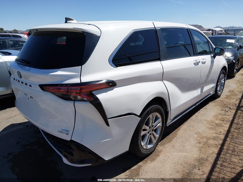 2021 Toyota Sienna VIN 5TDXSKFC8MS002829 IAAI salvage auction — FRONT END, Salvage Title, sold $8,000 on 2026-07-29 (photo 4)