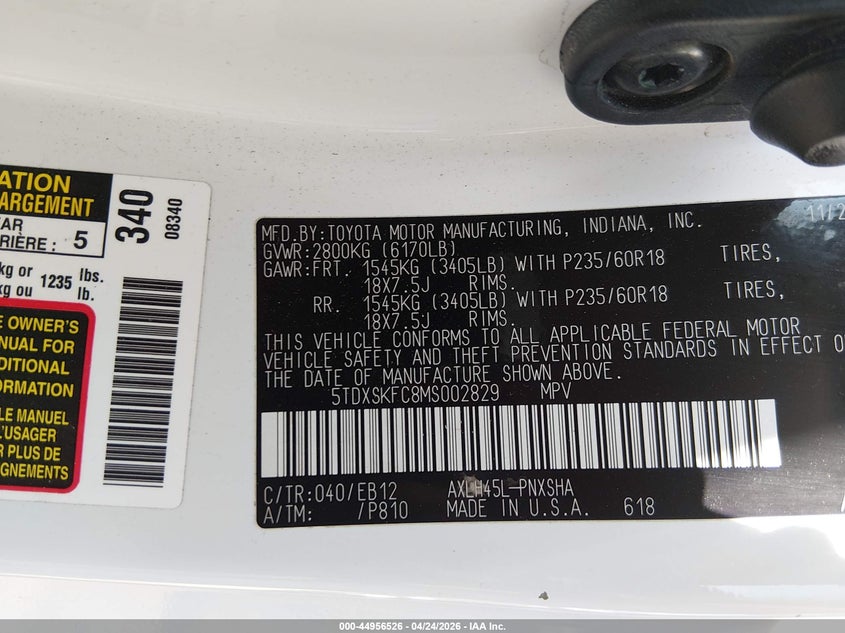2021 Toyota Sienna VIN 5TDXSKFC8MS002829 IAAI salvage auction — FRONT END, Salvage Title, sold $8,000 on 2026-07-29 (photo 9)