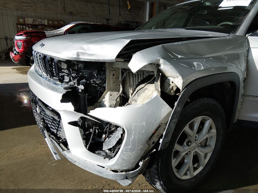 2023 Jeep Grand cherokee VIN 1C4RJHBG1P8741900 IAAI salvage auction — FRONT END, Bill Of Sale (Alaska), sold $8,125 on 2026-08-21 (photo 6)