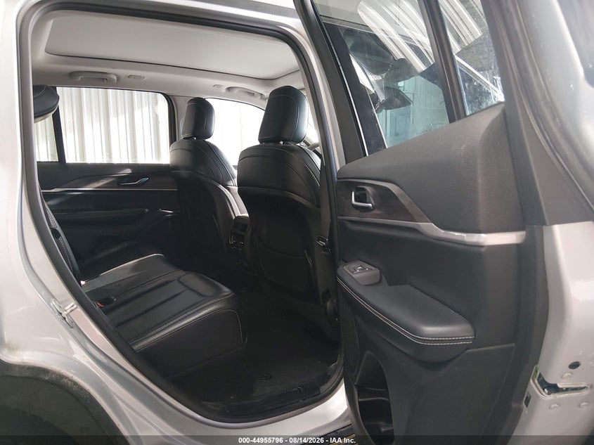 2023 Jeep Grand cherokee VIN 1C4RJHBG1P8741900 IAAI salvage auction — FRONT END, Bill Of Sale (Alaska), sold $8,125 on 2026-08-21 (photo 8)
