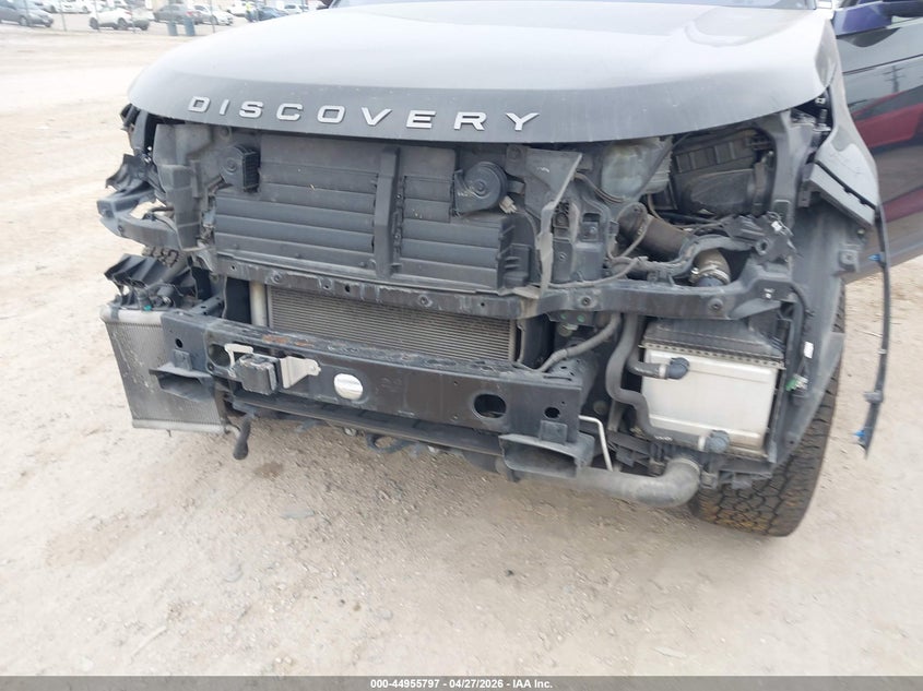 2019 Land rover Discovery VIN SALRR2RK5K2402559 IAAI salvage auction — FRONT END, Original (Texas), sold $8,650 on 2026-07-20 (photo 6)