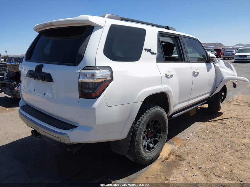 2024 Toyota 4runner VIN JTERU5JR1R6279468 IAAI salvage auction — RIGHT FRONT, Original (Texas), sold $17,750 on 2026-07-29 (photo 4)