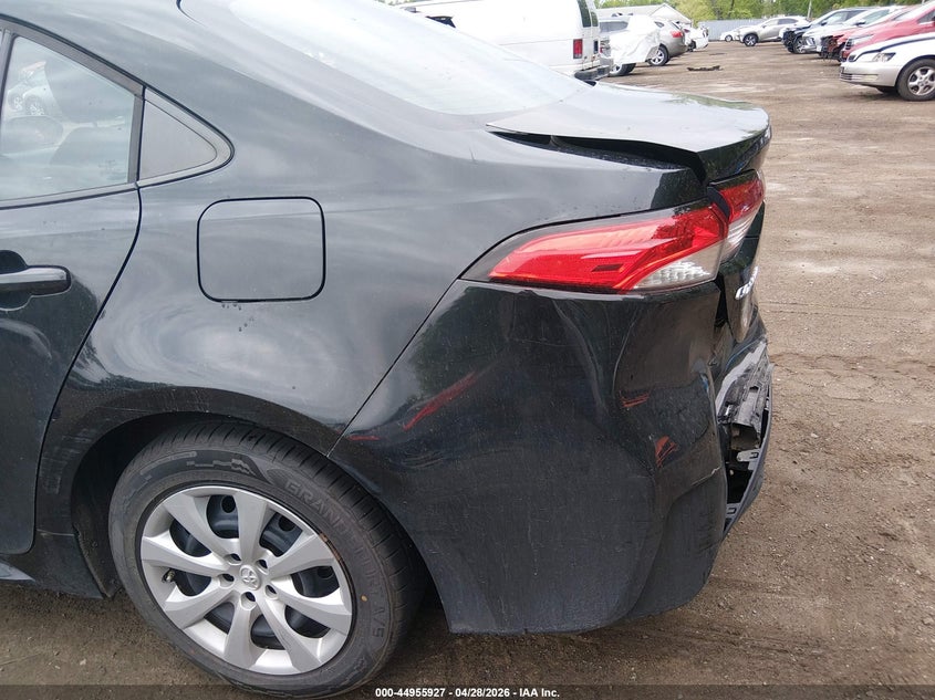 2020 Toyota Corolla VIN 5YFEPRAE5LP073228 IAAI salvage auction — FRONT & REAR, Salvage Title, sold $2,550 on 2026-07-31 (photo 6)