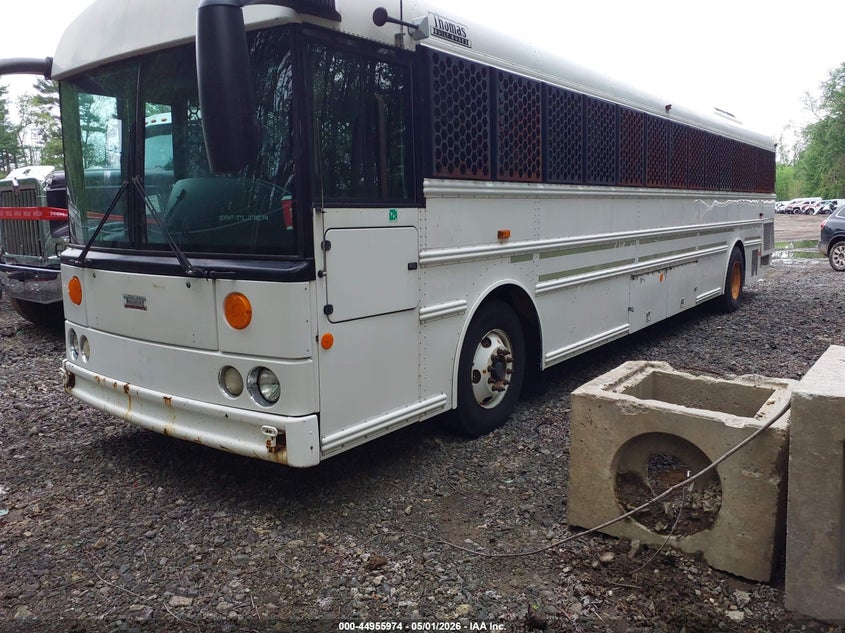 2013 Thomas Transit bus VIN 1T7YU2E29D1160765 IAAI salvage auction — NORMAL WEAR, Clear (Tennessee), sold $1,250 on 2026-07-06 (photo 2)