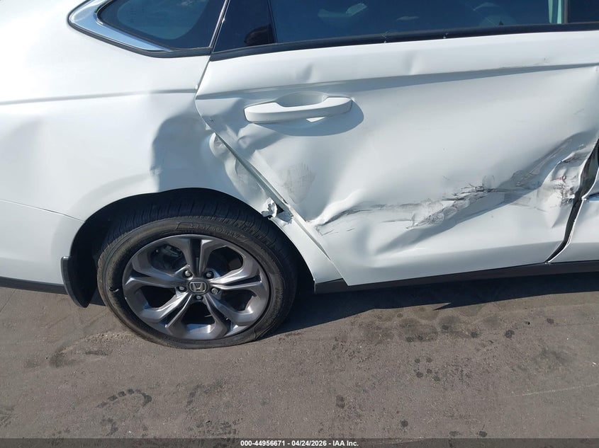 2023 Honda Accord VIN 1HGCY1F34PA010727 IAAI salvage auction — RIGHT SIDE, Salvage Title, sold $8,700 on 2026-07-18 (photo 6)