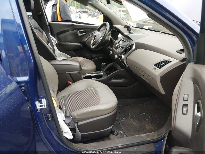 2012 Hyundai Tucson VIN KM8JU3ACXCU416570 IAAI salvage auction — LEFT SIDE, Salvage (Georgia), sold $1,800 on 2026-07-13 (photo 5)