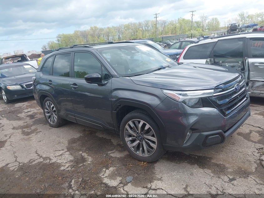 2025 Subaru Forester VIN JF2SLDTC6SH562553 IAAI salvage auction — LEFT SIDE, Salvage (Ohio), sold $10,300 on 2026-07-28 (photo 1)