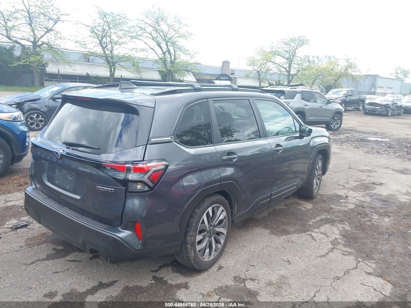2025 Subaru Forester VIN JF2SLDTC6SH562553 IAAI salvage auction — LEFT SIDE, Salvage (Ohio), sold $10,300 on 2026-07-28 (photo 4)