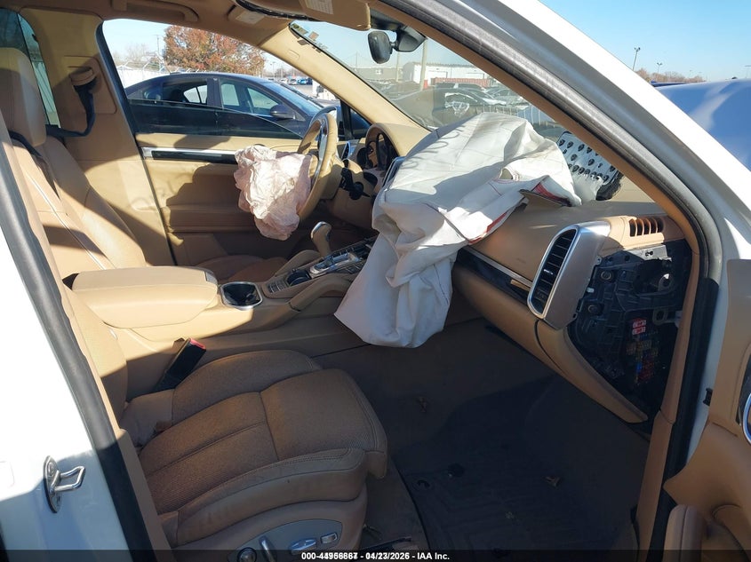 2017 Porsche Cayenne VIN WP1AA2A2XHKA82217 IAAI salvage auction — FRONT END, Wait Title, sold $1,500 on 2026-07-07 (photo 5)