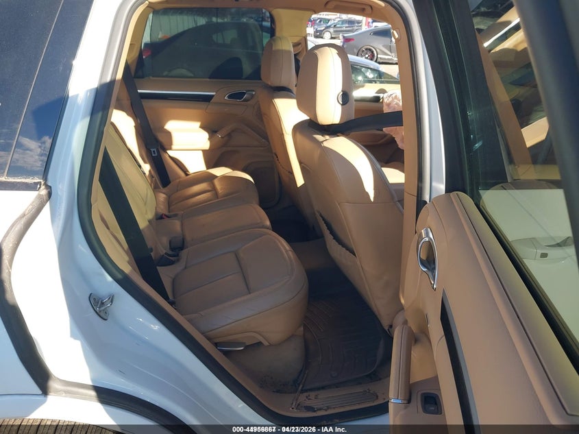 2017 Porsche Cayenne VIN WP1AA2A2XHKA82217 IAAI salvage auction — FRONT END, Wait Title, sold $1,500 on 2026-07-07 (photo 8)