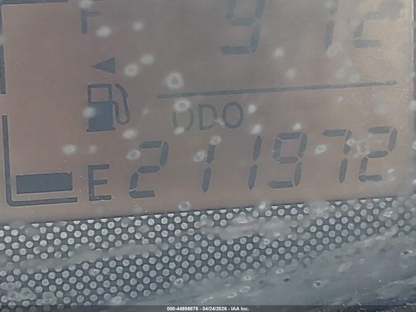 2007 Toyota Yaris VIN JTDBT923471057737 IAAI salvage auction — FRONT & REAR, Original (Texas), sold $625 on 2026-07-17 (photo 7)