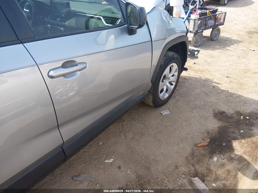 2020 Toyota Rav 4 VIN 2T3H1RFV0LC074074 IAAI salvage auction — FRONT END, Salvage (Tennessee), sold $3,850 on 2026-07-09 (photo 6)