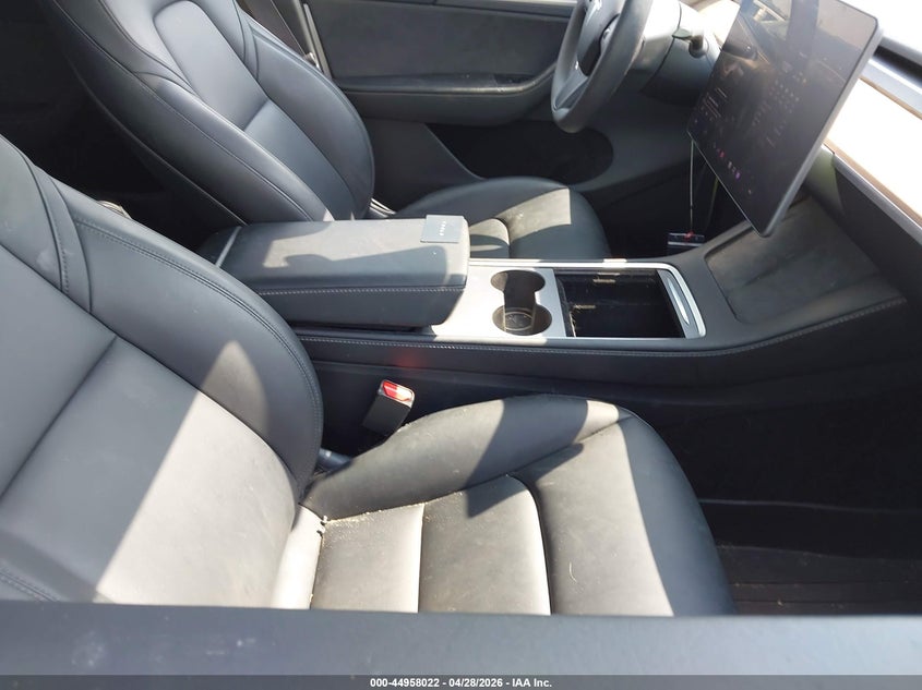 2025 Tesla Model y VIN 7SAYGDEE8SA370093 IAAI salvage auction — FRONT END, Original (Texas), sold $8,075 on 2026-07-16 (photo 5)