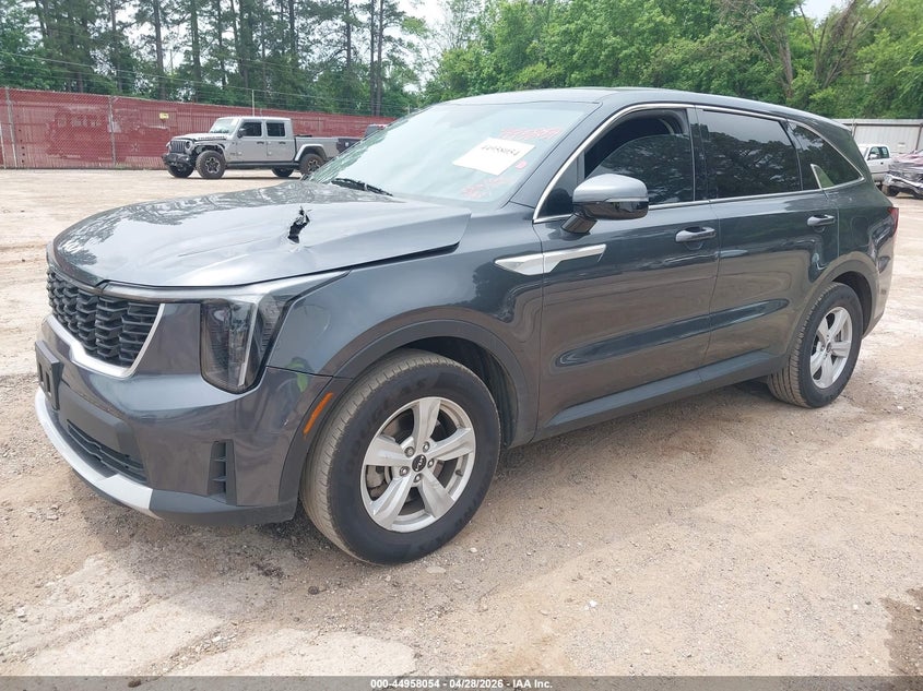 2024 Kia Sorento VIN 5XYRG4JC3RG293418 IAAI salvage auction — FRONT END, Salvage Title, sold $5,900 on 2026-08-01 (photo 2)