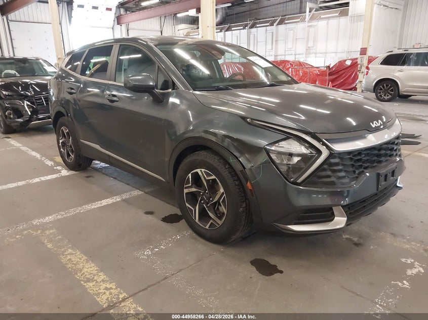 2023 Kia Sportage VIN KNDPU3AFXP7125919 IAAI salvage auction — RIGHT SIDE, Salvage Title, sold $5,500 on 2026-07-30 (photo 1)