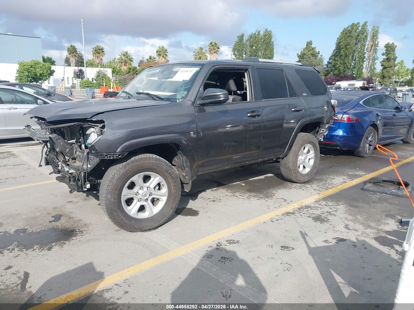2023 Toyota 4runner VIN JTEEU5JR0P5302823 IAAI salvage auction — FRONT & REAR, Salvage (California), sold $8,275 on 2026-07-13 (photo 2)