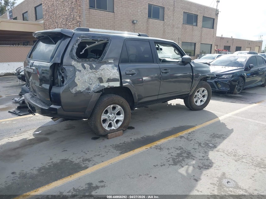 2023 Toyota 4runner VIN JTEEU5JR0P5302823 IAAI salvage auction — FRONT & REAR, Salvage (California), sold $8,275 on 2026-07-13 (photo 4)
