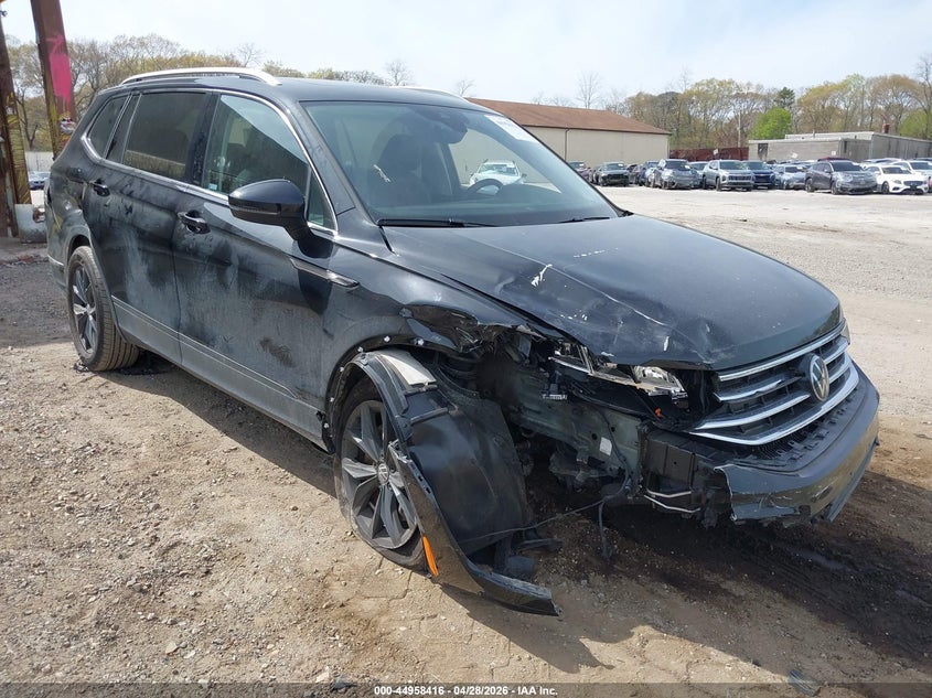 2024 Volkswagen Tiguan VIN 3VVMB7AX4RM184158 IAAI salvage auction — FRONT END, Salvage Title, sold $4,850 on 2026-07-10 (photo 1)