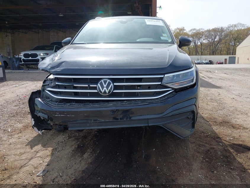 2024 Volkswagen Tiguan VIN 3VVMB7AX4RM184158 IAAI salvage auction — FRONT END, Salvage Title, sold $4,850 on 2026-07-10 (photo 6)
