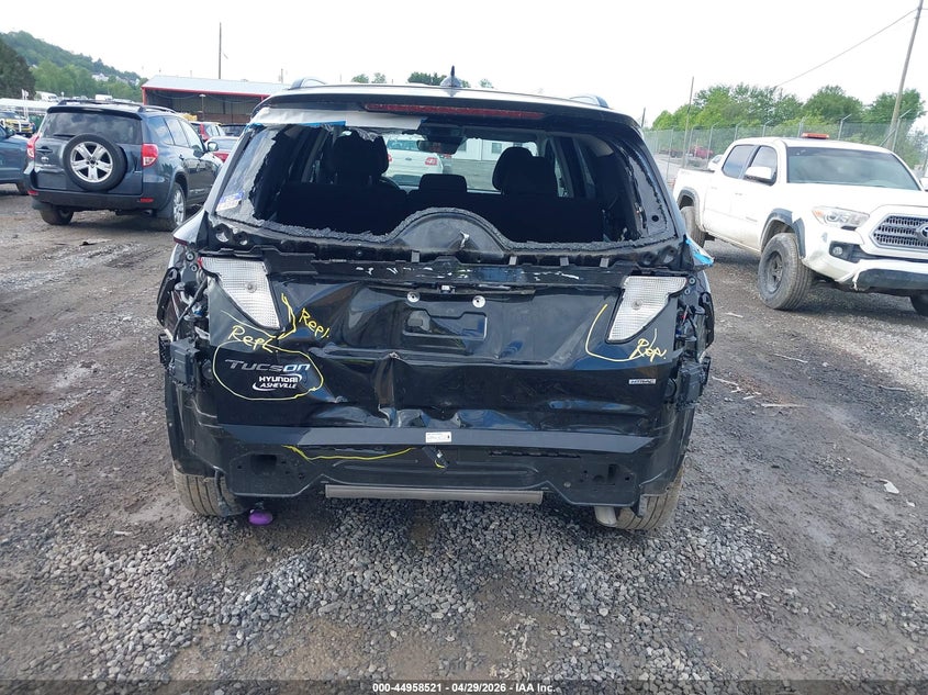 2024 Hyundai Tucson VIN 5NMJBCDE5RH404530 IAAI salvage auction — REAR END, Salvage (Idaho), sold $7,900 on 2026-07-31 (photo 6)