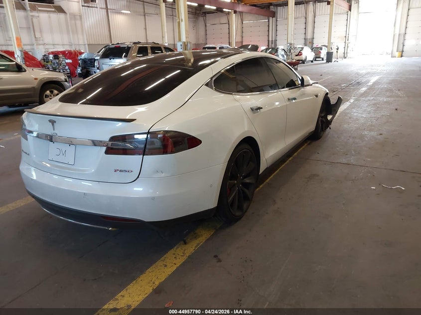 2015 Tesla Model s VIN 5YJSA1H4XFF093414 IAAI salvage auction — FRONT END, Salvage Title, sold $4,050 on 2026-07-30 (photo 4)