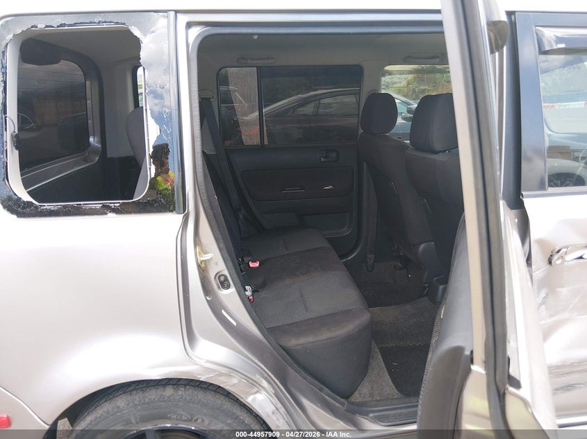 2005 Scion Xb VIN JTLKT334250176091 IAAI salvage auction — SIDE, Salvage (Hawaii), sold $225 on 2026-07-27 (photo 8)