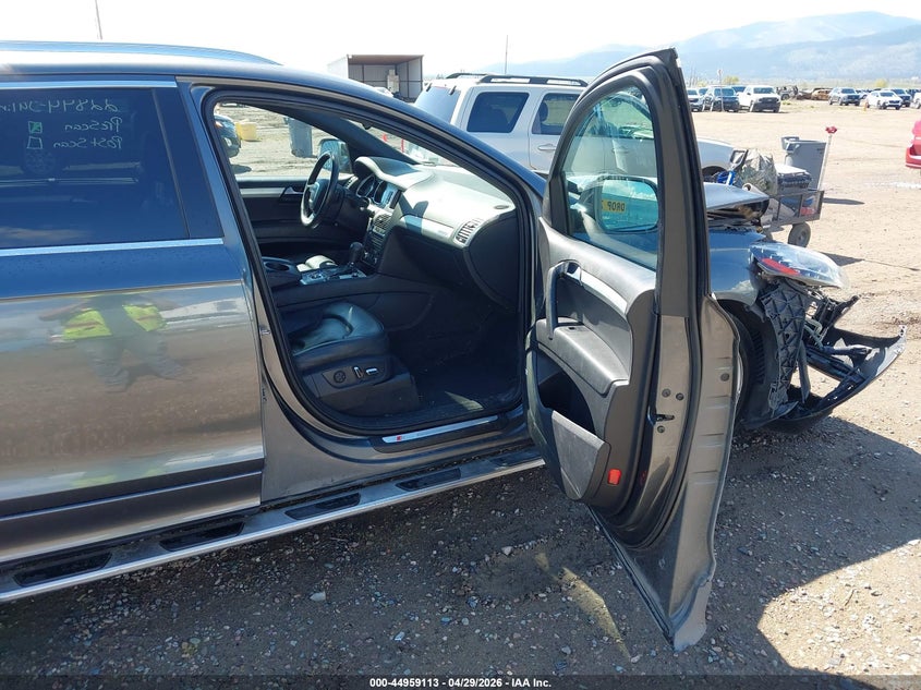 2011 Audi Q7 VIN WA1DGAFE0BD004402 IAAI salvage auction — FRONT END, Clear (Montana), sold $400 on 2026-07-15 (photo 5)