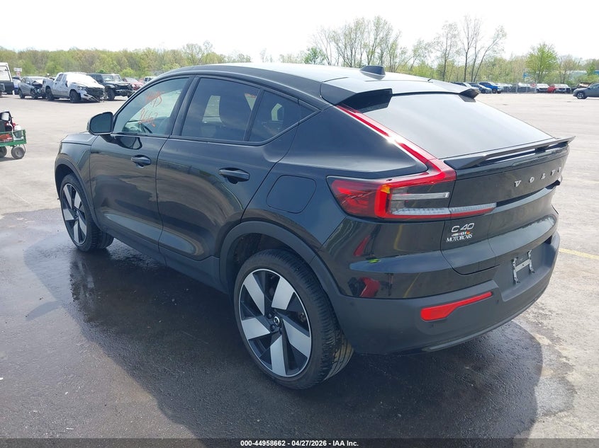2024 Volvo C40 VIN YV4ER3GL0R2107416 IAAI salvage auction — HAIL, Salvage Title, sold $12,300 on 2026-07-24 (photo 3)
