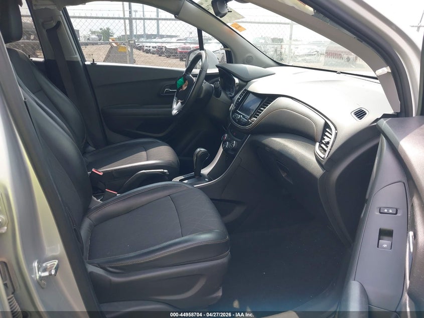 2020 Chevrolet Trax VIN KL7CJLSB9LB039511 IAAI salvage auction — FRONT END, Salvage (Texas), sold $1,100 on 2026-07-28 (photo 5)