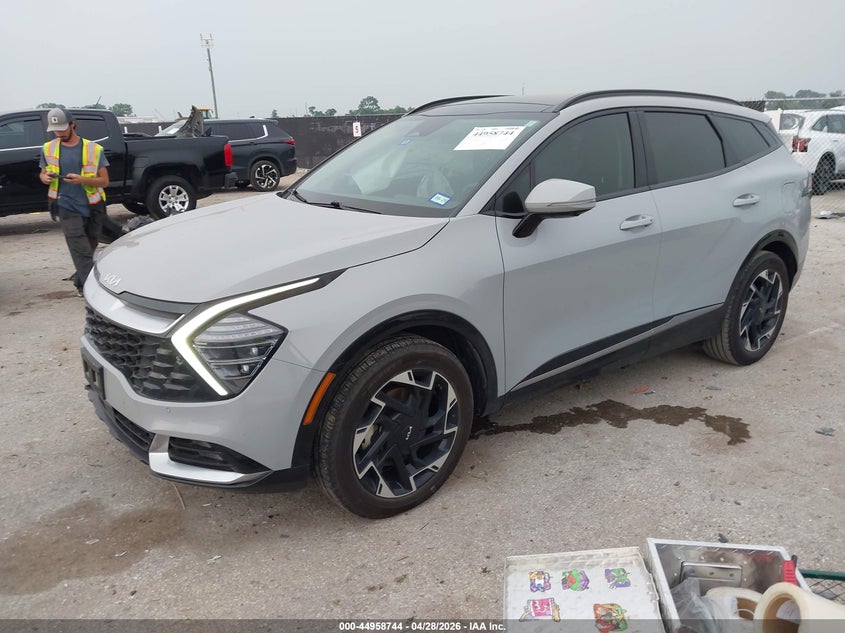 2024 Kia Sportage VIN 5XYK53DF2RG226381 IAAI salvage auction — RIGHT SIDE, Original (Texas), sold $11,575 on 2026-07-28 (photo 2)