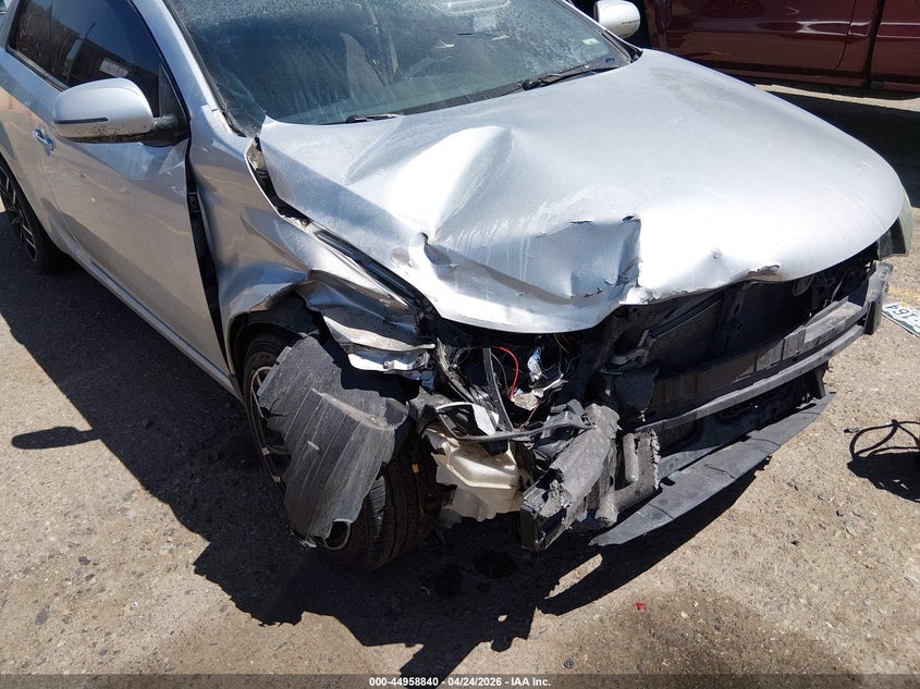2011 Kia Forte VIN KNAFW6A32B5377680 IAAI salvage auction — FRONT END, Salvage (Colorado), sold $200 on 2026-07-14 (photo 6)