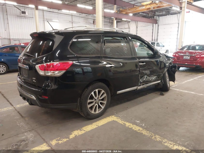 2013 Nissan Pathfinder VIN 5N1AR2MM4DC604993 IAAI salvage auction — RIGHT FRONT, Salvage (Oregon), sold $650 on 2026-07-09 (photo 4)