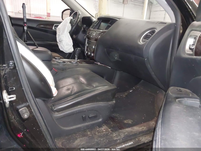2013 Nissan Pathfinder VIN 5N1AR2MM4DC604993 IAAI salvage auction — RIGHT FRONT, Salvage (Oregon), sold $650 on 2026-07-09 (photo 5)