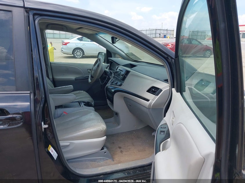 2011 Toyota Sienna VIN 5TDKK3DC6BS012369 IAAI salvage auction — LEFT FRONT, Salvage (Idaho), sold $1,300 on 2026-07-09 (photo 5)