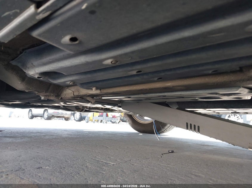 2005 Toyota Prius VIN JTDKB20U657050143 IAAI salvage auction — VANDALISM, Salvage (California), sold $725 on 2026-07-20 (photo 6)