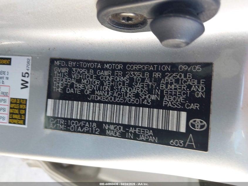 2005 Toyota Prius VIN JTDKB20U657050143 IAAI salvage auction — VANDALISM, Salvage (California), sold $725 on 2026-07-20 (photo 9)
