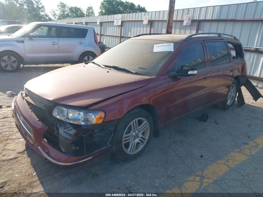 2007 Volvo V70 VIN YV1SW592271663786 IAAI salvage auction — FRONT & REAR, Salvage (Georgia), sold $300 on 2026-07-08 (photo 2)
